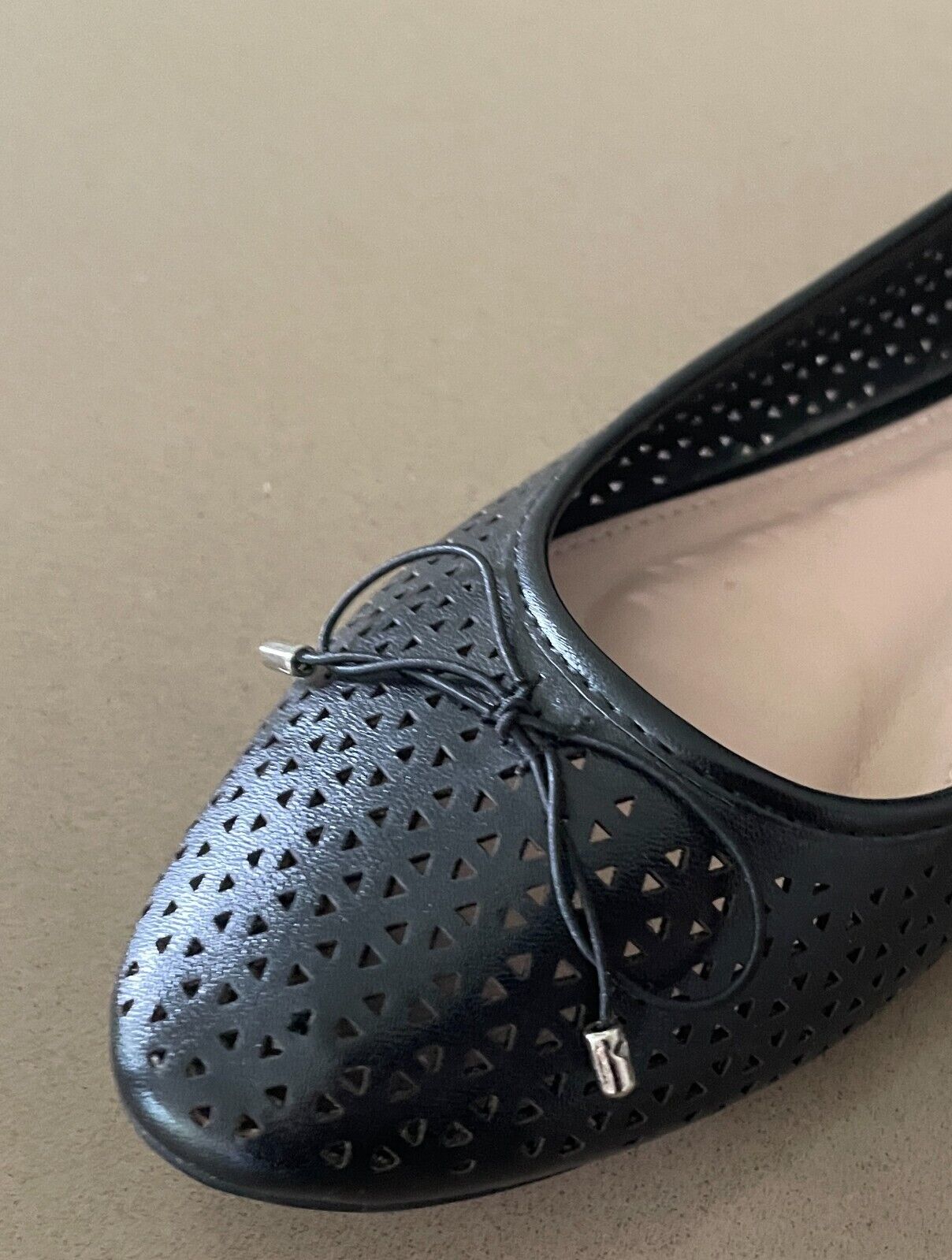 COURT COUTURE "Hadassa" Ballet Flats Black Cut Out Pleather PU Shoes Size 37
