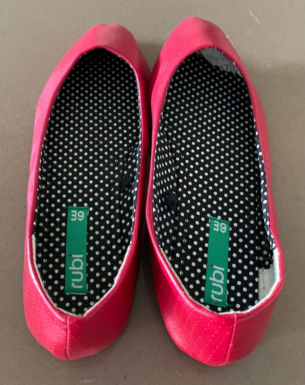 RUBI Ballet Flats Shoes Red Pleather Perforated Pointy Toe Low CutSize 39 NEW