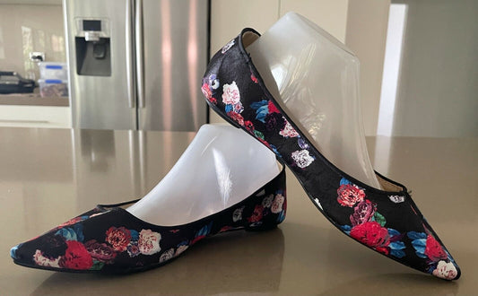 GIRL XPRESS Ballet Flats Black Floral Fabric Pointed Low Cut Shoes Size 8 NEW