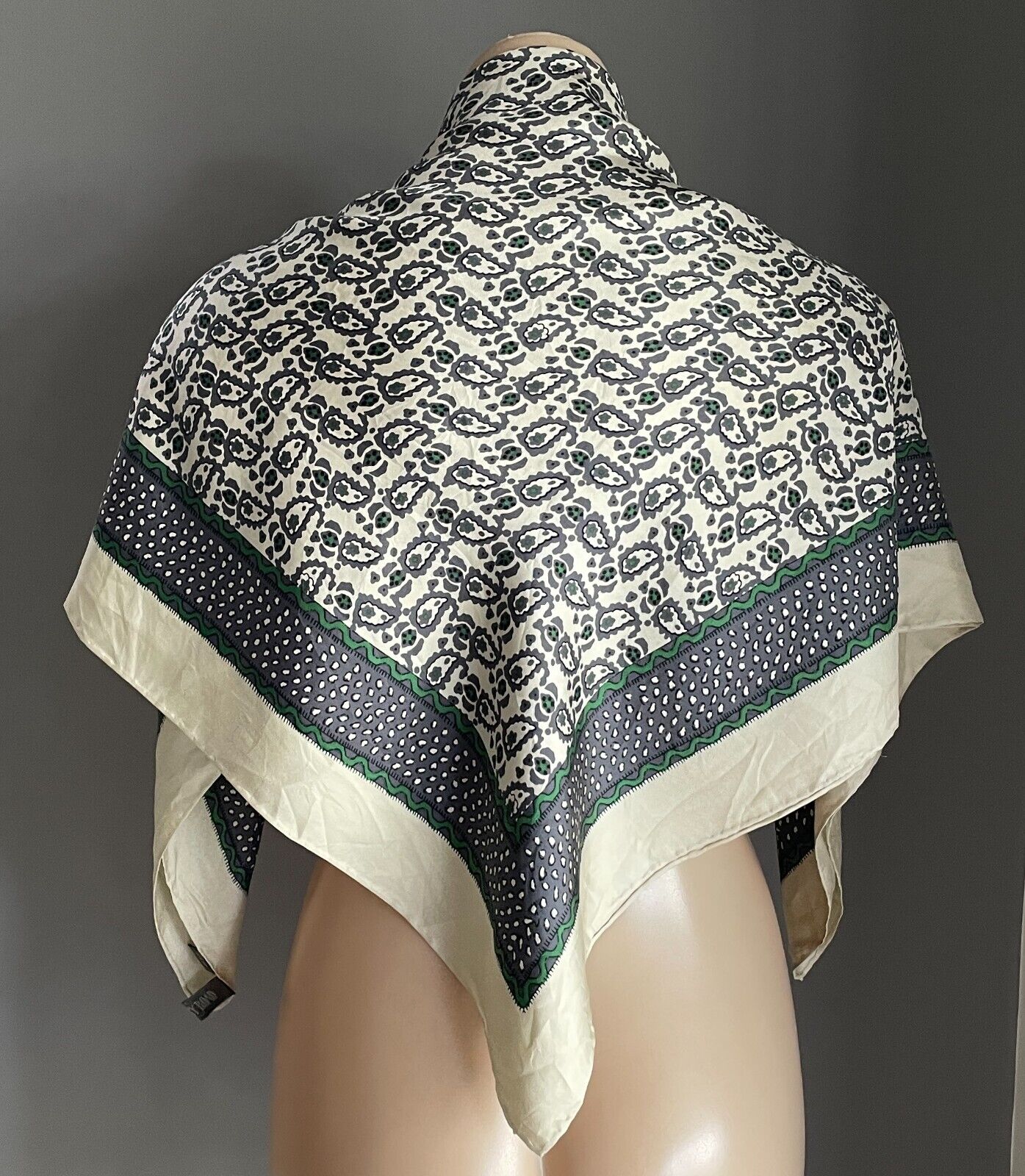 COUNTRY ROAD Silk Neck Scarf Beige Green Grey Abstract Print Large 88cm Square