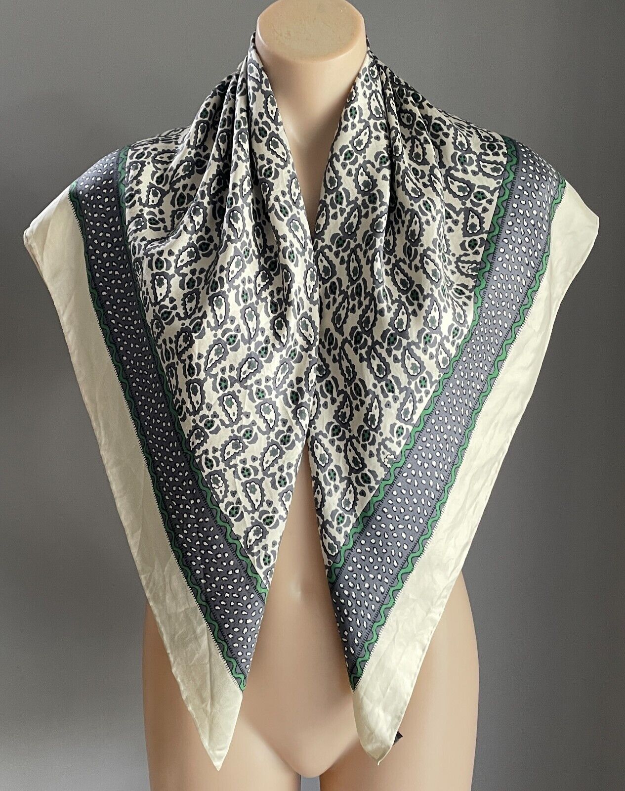 COUNTRY ROAD Silk Neck Scarf Beige Green Grey Abstract Print Large 88cm Square