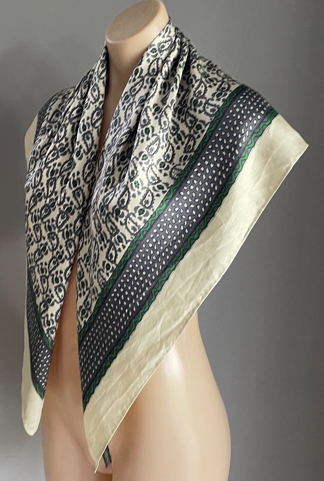 COUNTRY ROAD Silk Neck Scarf Beige Green Grey Abstract Print Large 88cm Square