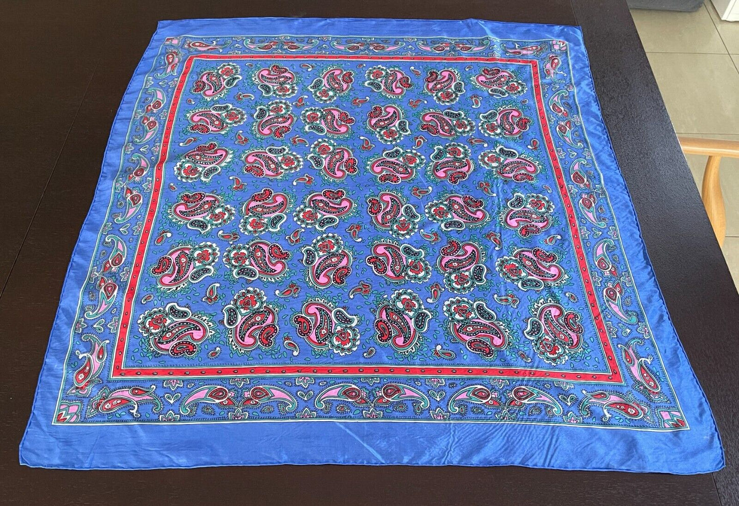 WAGON 100% SILK Square Neck Scarf Blue Green Red White Paisley Foulard 81 x85 cm