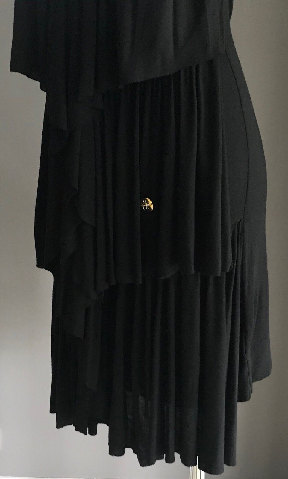 PIERRE CARDIN Dress Black Sleeveless Ruffle Tier Front Knee Length Size 32 AU 10