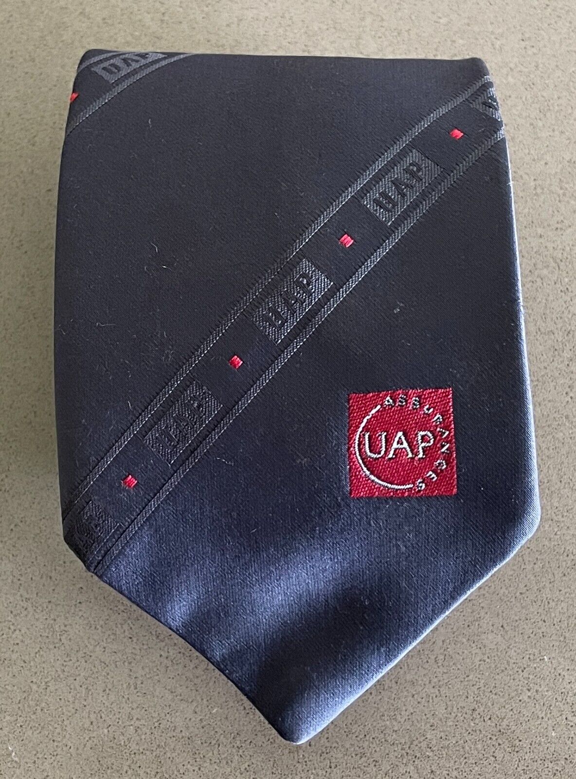 Vintage PIERRE CARDIN Grey & Red Trim UAP ASSURANCES Logo Print Neck  Tie