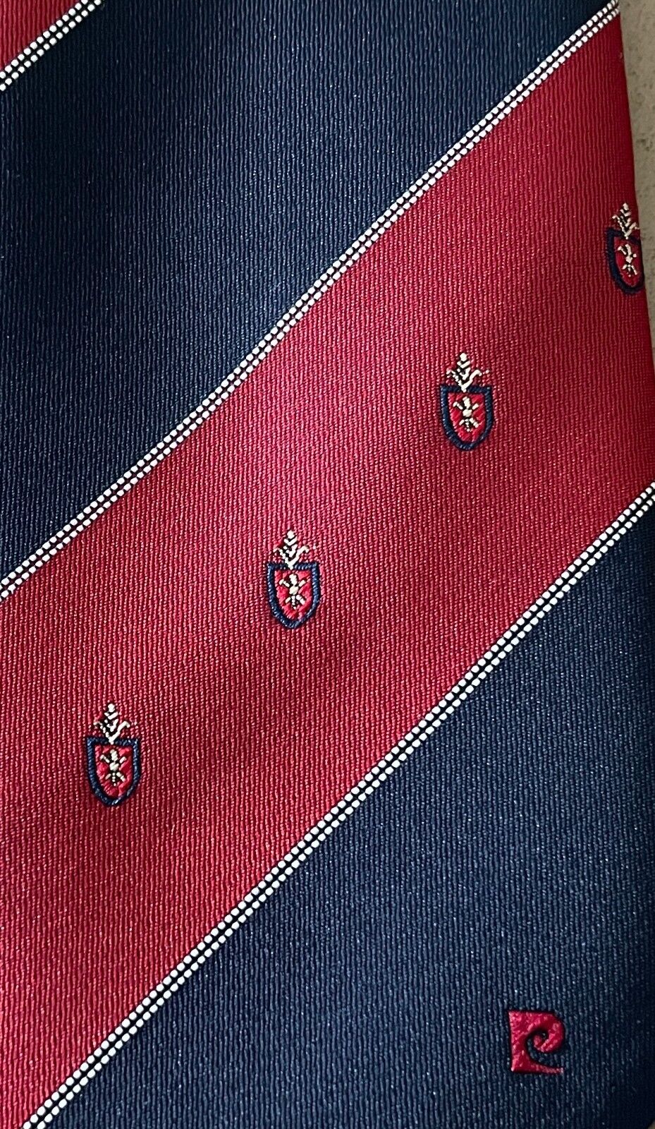 Mens PIERRE CARDIN NeckTie Maroon Navy White Stripe Crest Polyester Neck Tie