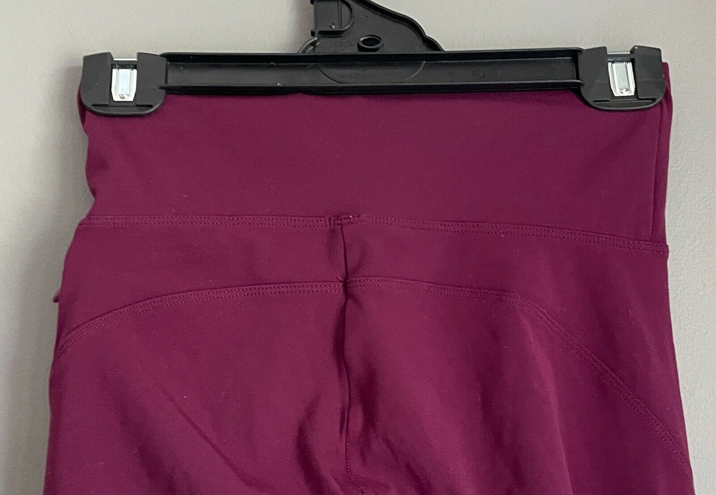 LORNA JANE Leggings Mulberry 7/8 Length High Waist Gym Size XS Activewear Pants