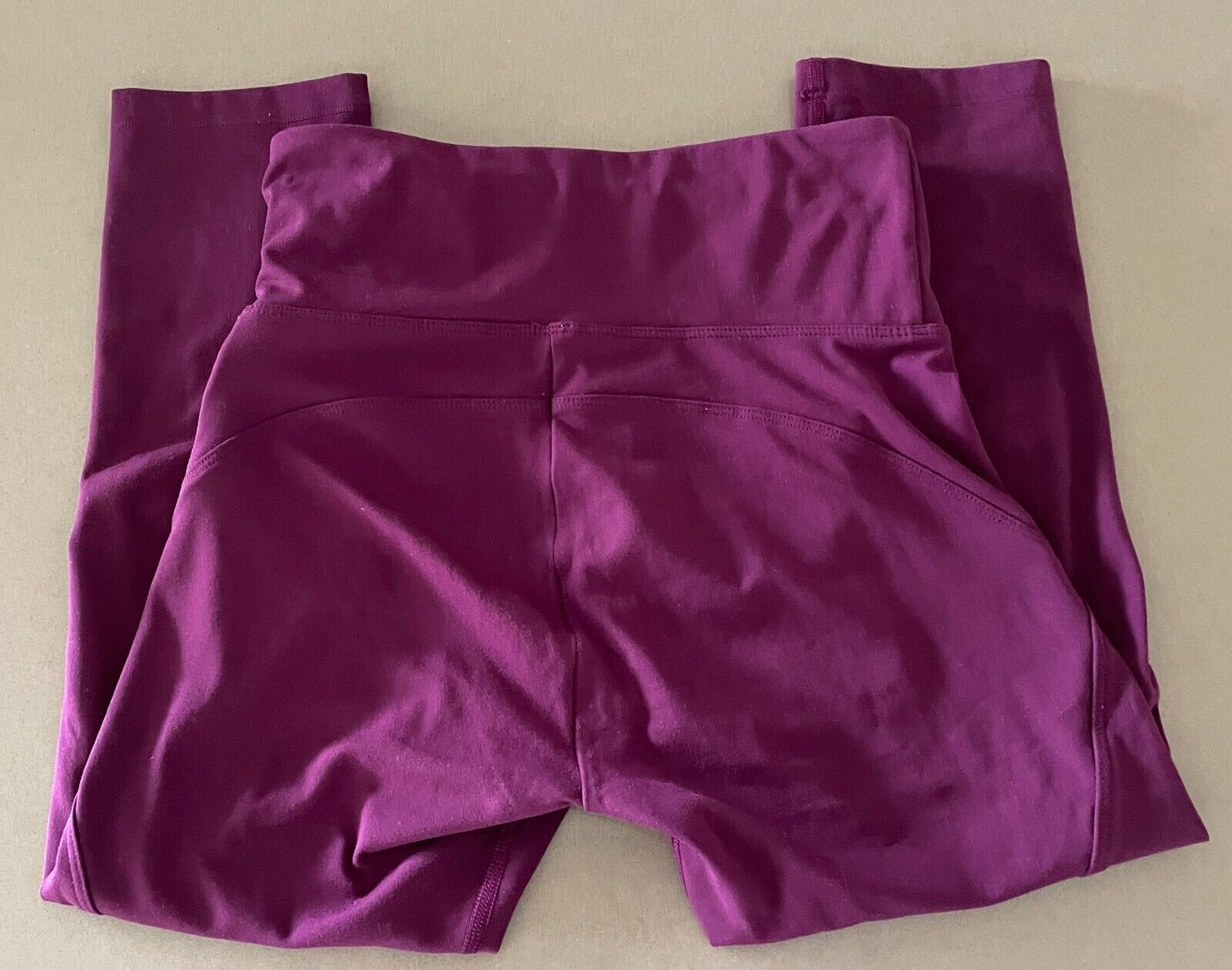 LORNA JANE Leggings Mulberry 7/8 Length High Waist Gym Size XS Activewear Pants