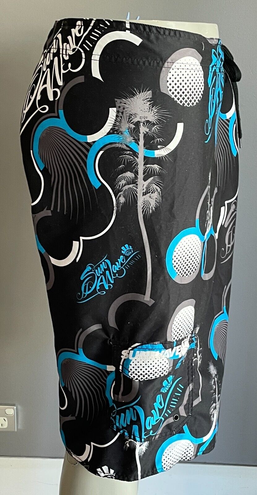 Board Shorts SUNWAVE Black Blue Taupe White Print Swim Mens Size 40 102cm Waist