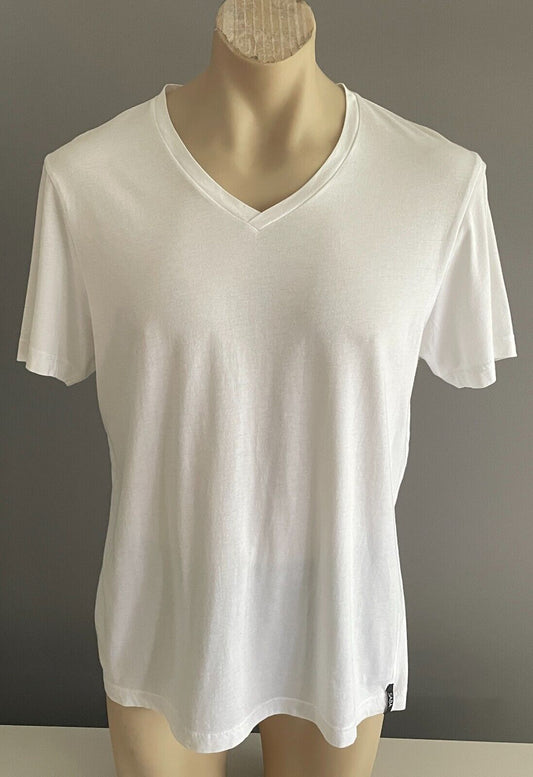 Mens SABA T-Shirt White Short Sleeve Top Size L Cotton V-Neck Classic Style