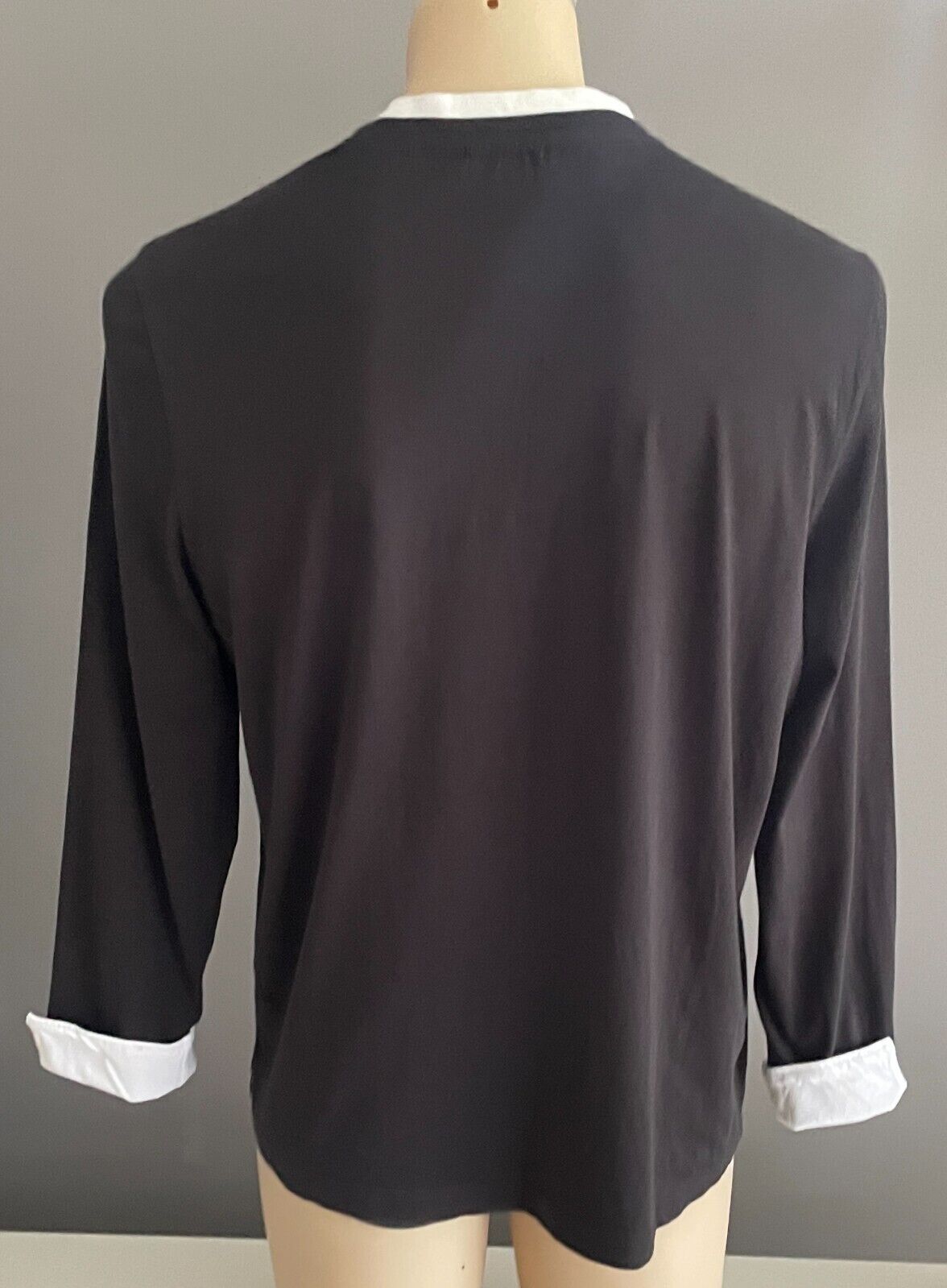 Mens SABA Top Black & White Trim Henley Style Long Sleeve Size L Stretch Fabric