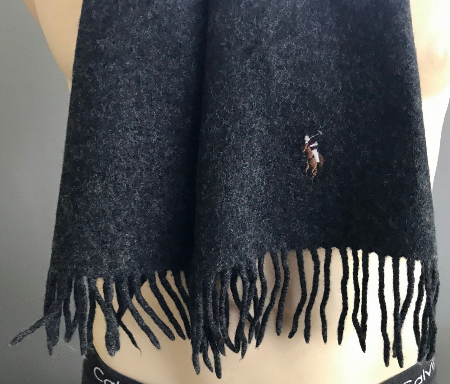 Mens Neck Scarf POLO RALPH LAUREN w Fringe Wool Charcoal Grey Logo Italy NEW