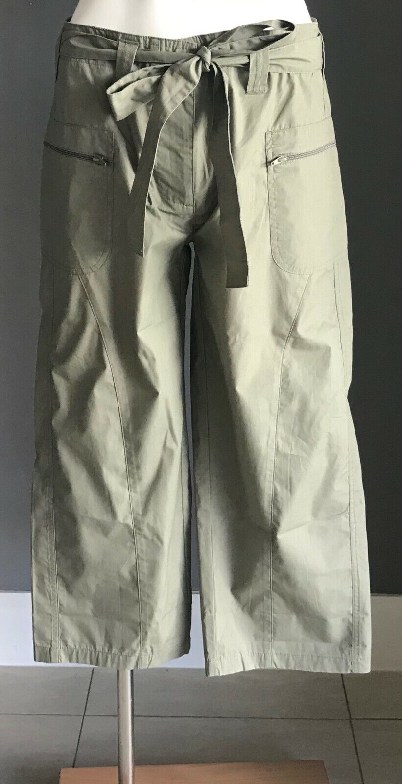 BLUE RIDGE Ladies Size S 8 Pants Crop Khaki Waist Tie Trousers Vintage Retro