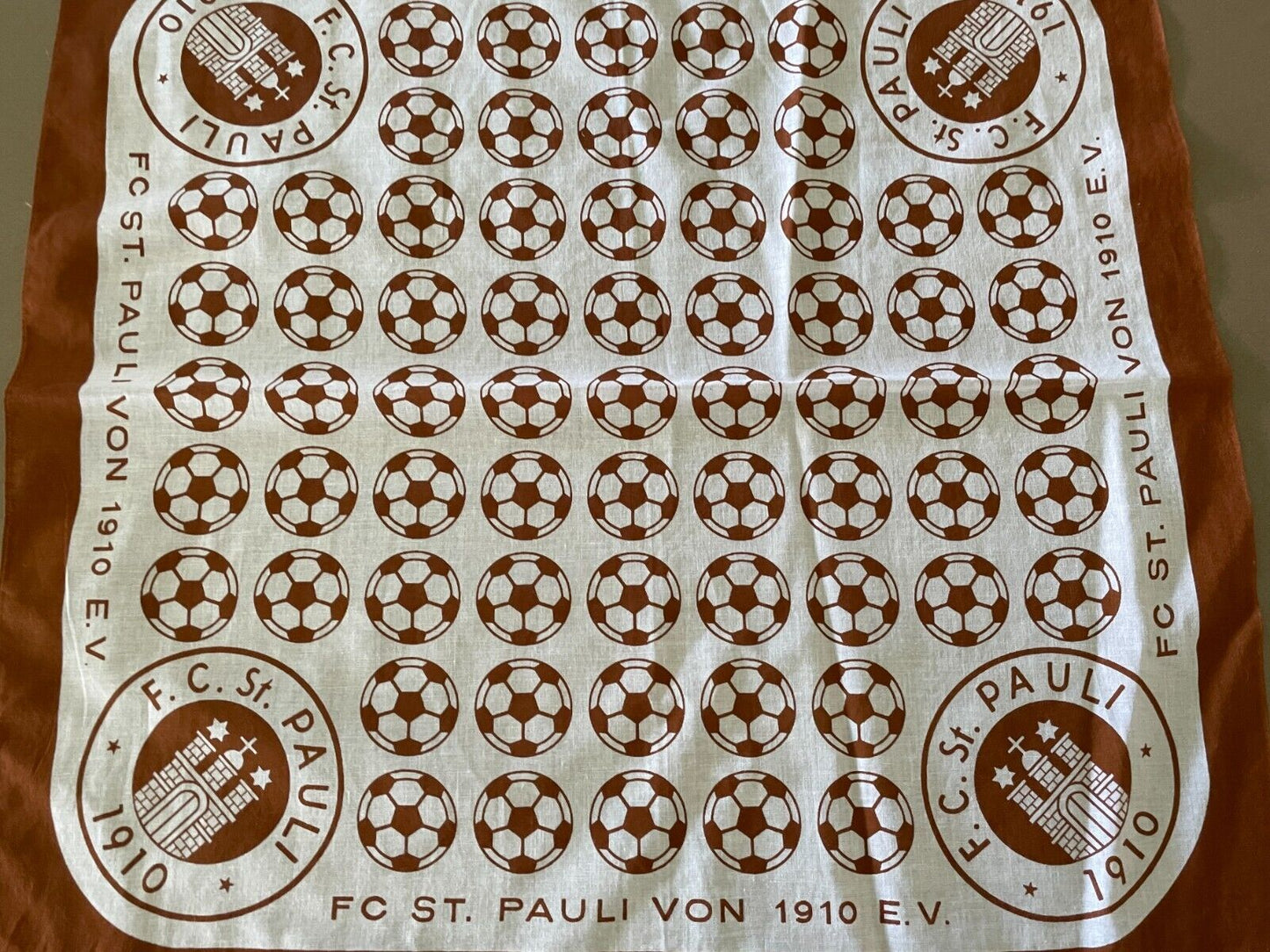Bandana FC ST PAULI 1910 Brown White Print Square Soccer Football Unisex Scarf