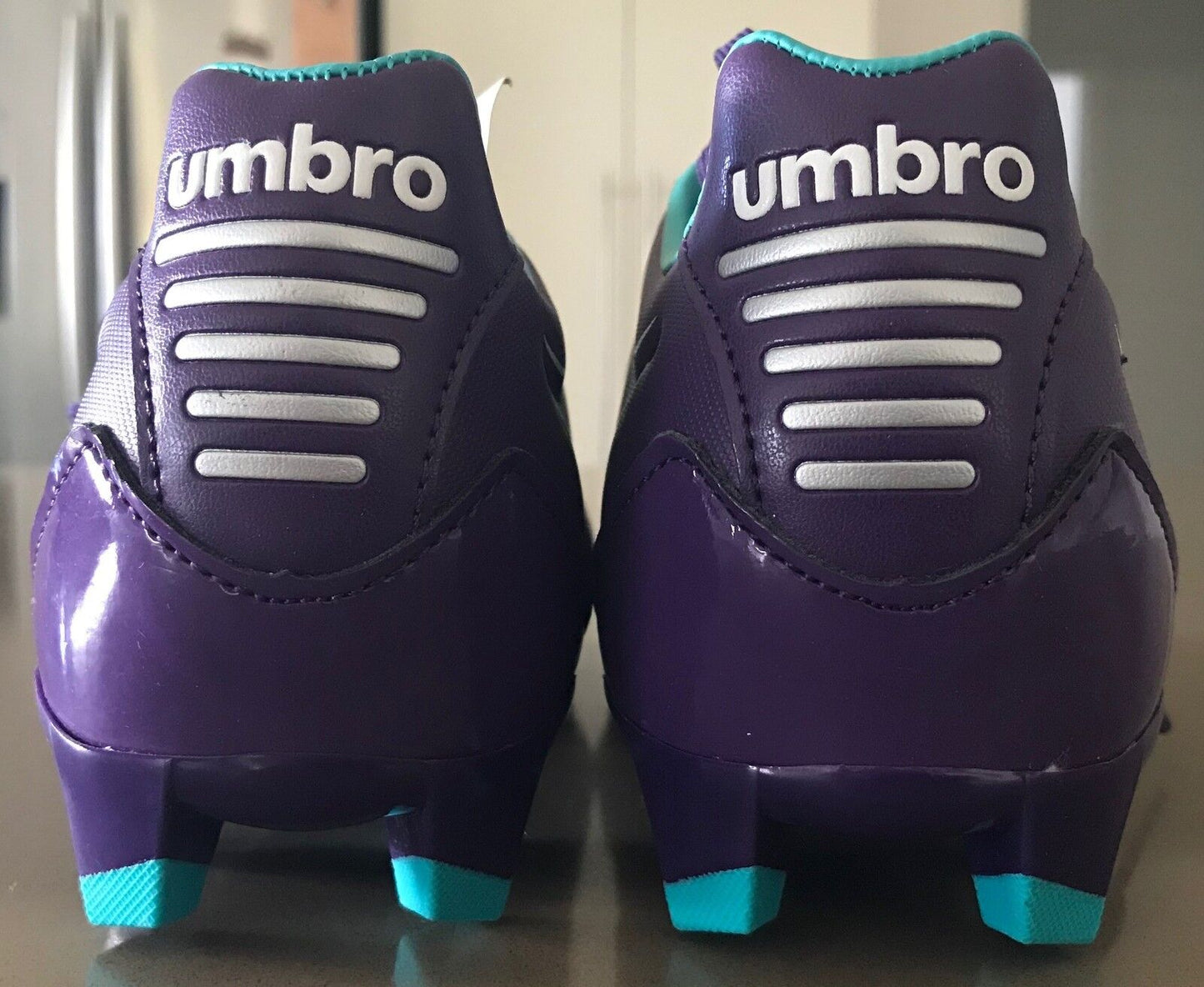 UMBRO MEDUSAE CLUB HG Soccer Boots  Football CLEATS Acai White Ceramic UK 8 US 9