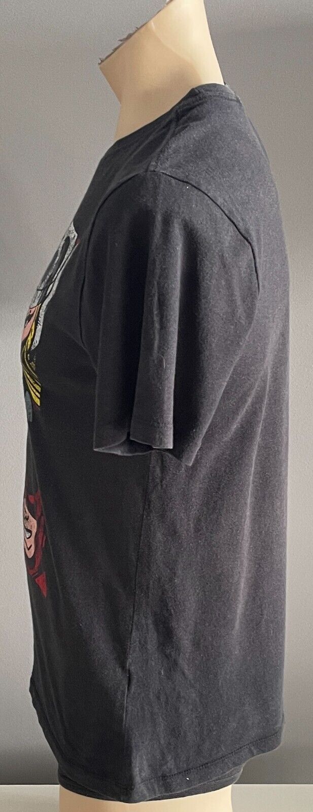 MARVEL T-Shirt Comics Black Print Top Tee Size S 102cm Chest New w Holes Unisex