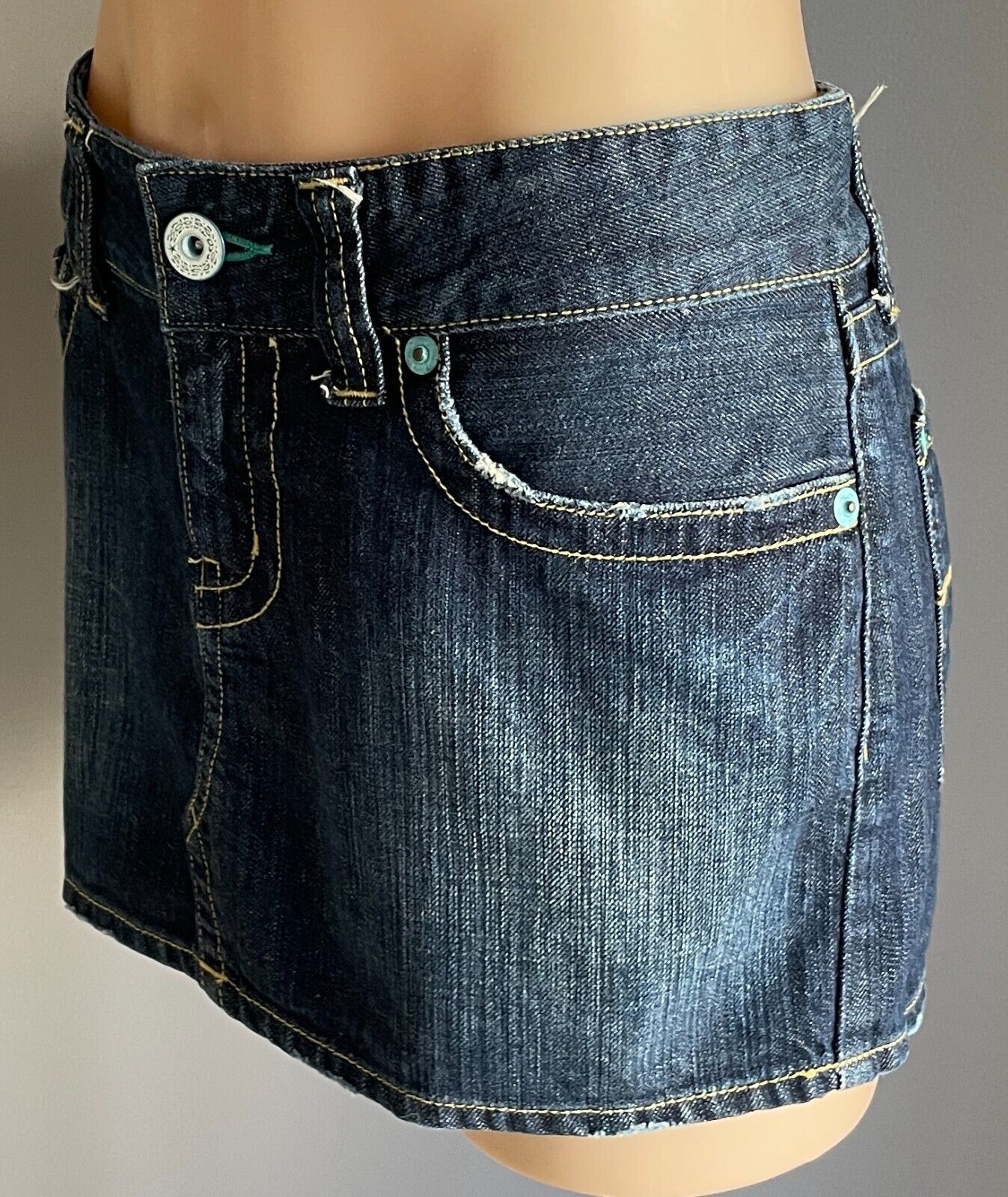 UNIQLO Jeans Skirt Mini Blue Denim Micro Low Rise Size 10 12 88cm Waist