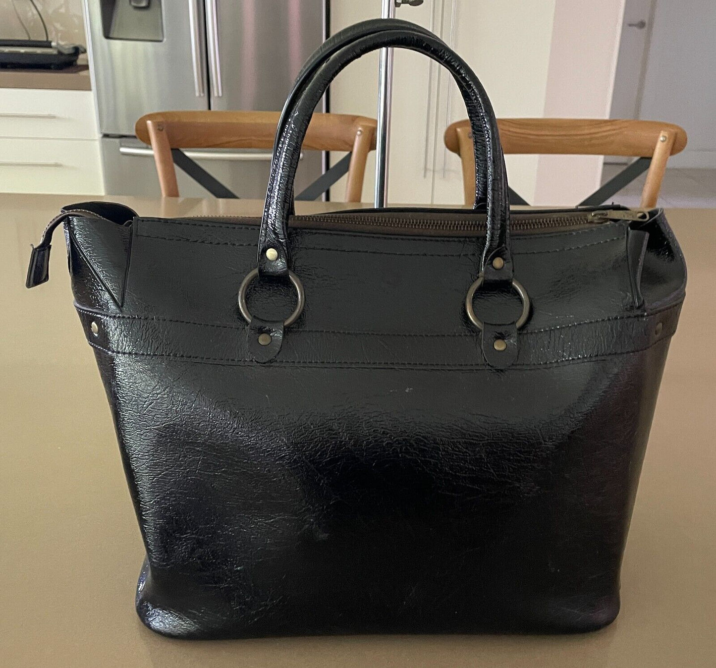 ST MICHAEL HandBag Crackled Black Patent Pleather Tote Double Handles Vintage