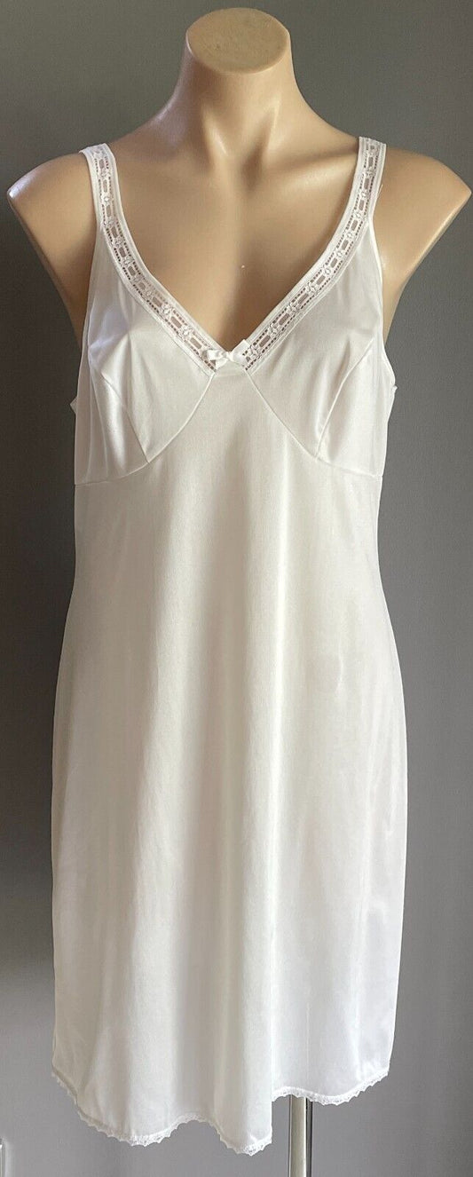 ST MICHAEL Petticoat Full Slip White Lace Nylon Ladies Size 38 16 NEW Vintage
