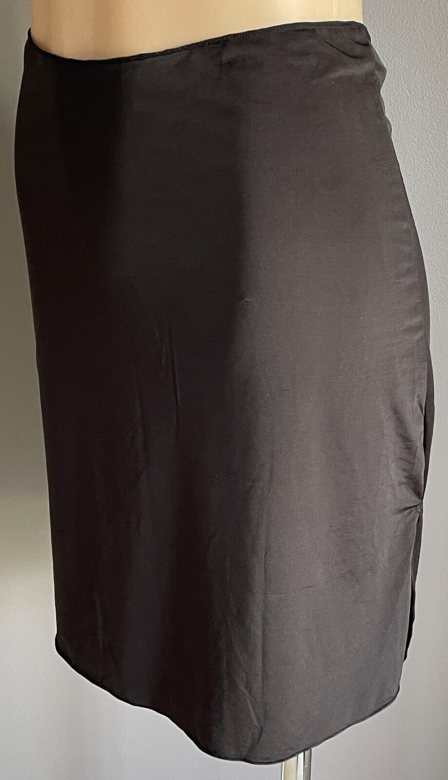 HOLD ME TIGHT Black Soft to Touch Half Slip Side Slit Ladies Petticoat Size 14