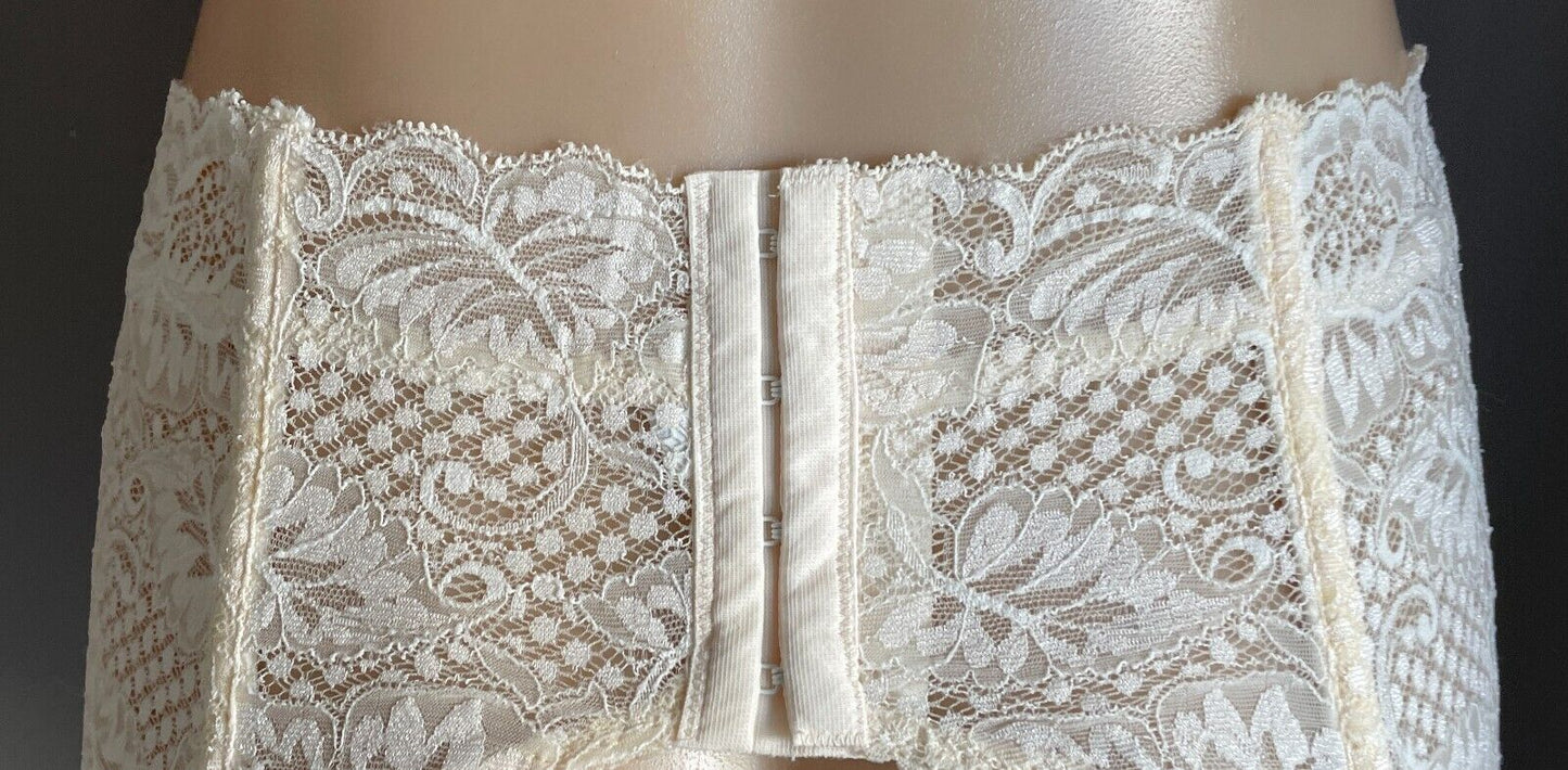 YVES SAINT LAURENT Suspender Belt Off White Scallop Lace Edge Garter Size 14 12