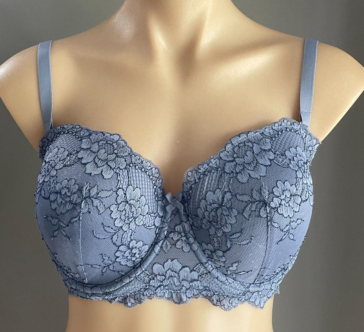 BRAS n THINGS Bra 12E Cornflower Blue Underwire Lace Adjustable Moulded Cup 12 E
