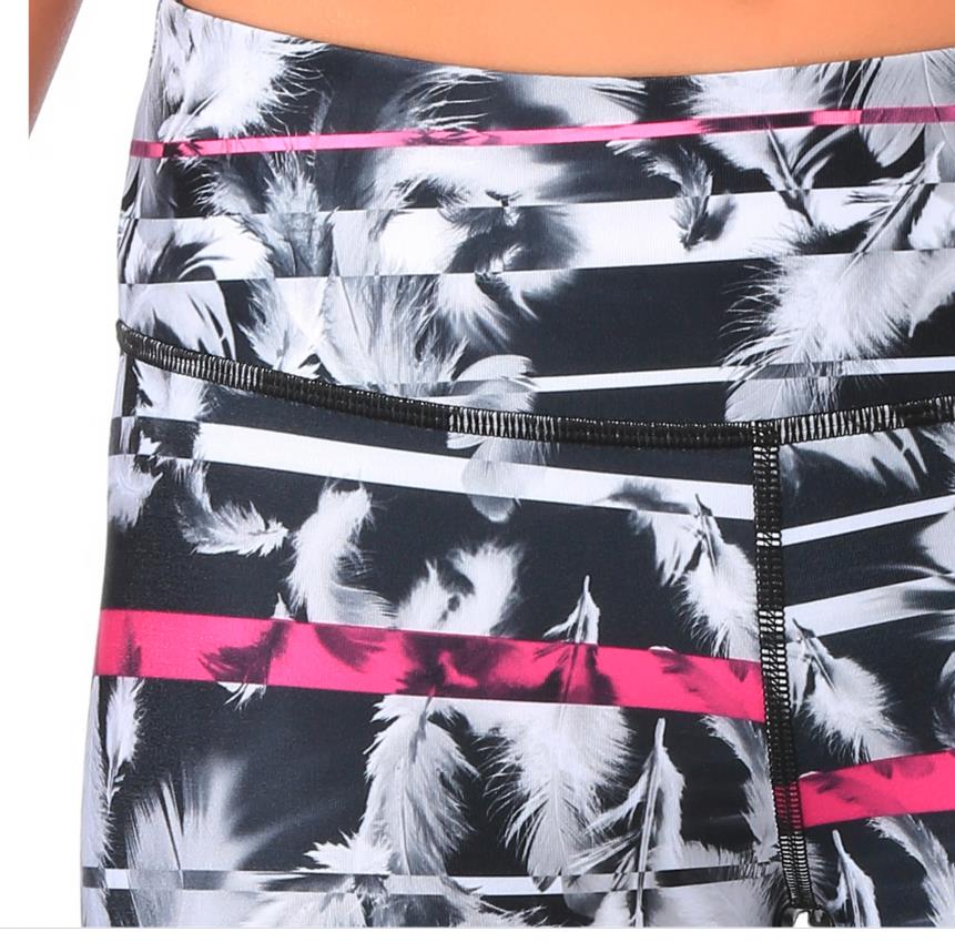 PUMA All Eyes On Me Leggings Black Magenta White Feather 3/4 Sz L 14 Activewear