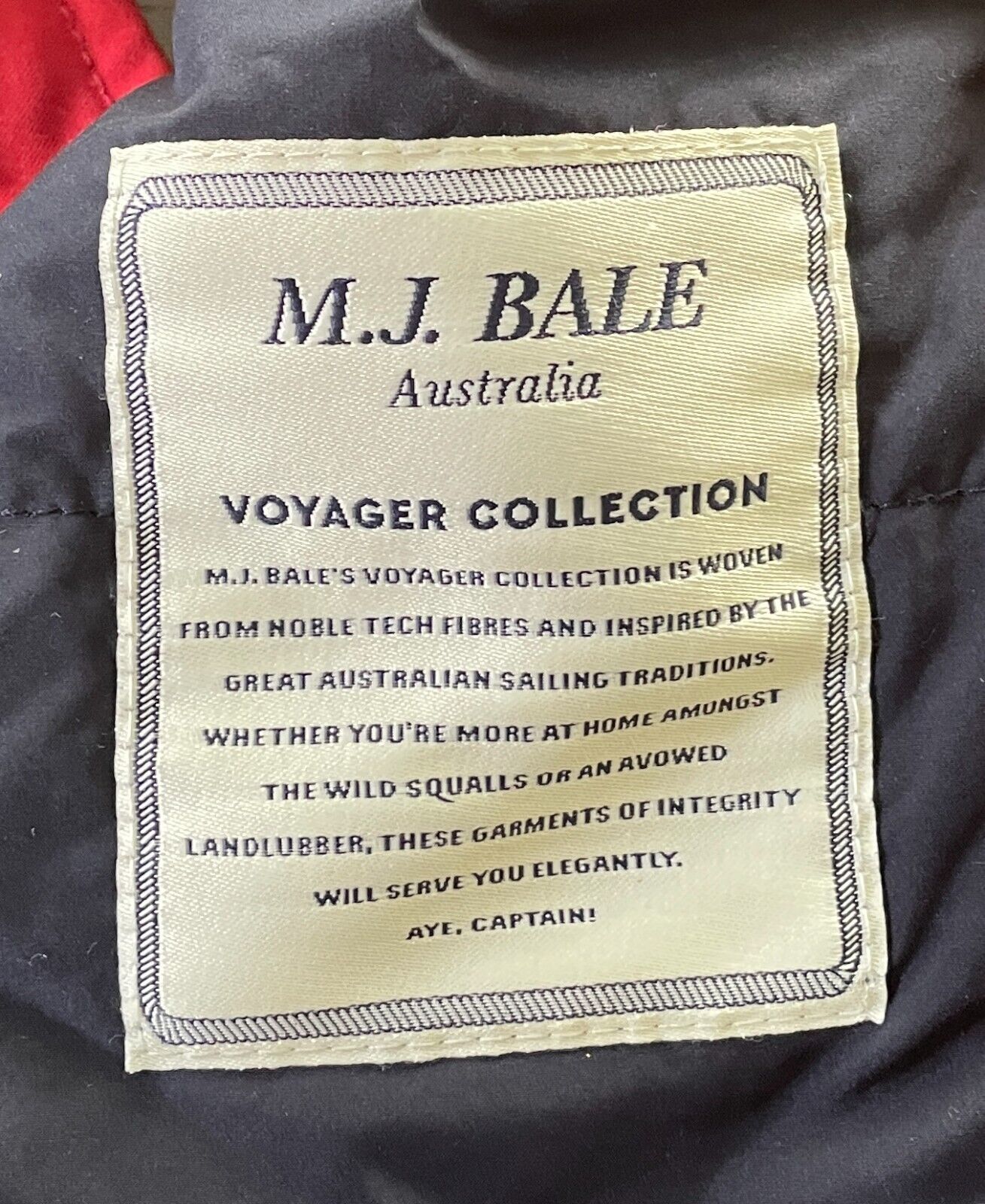 M J BALE Voyager Collection Mens Size M Red Navy Dray Gilet Vest Jacket Full Zip