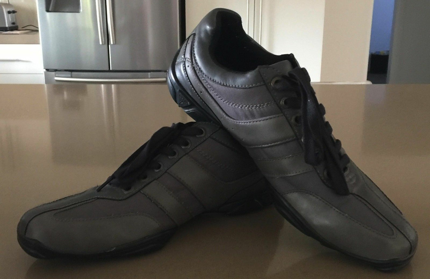 GUESS MCWAYNOR Shoes Grey Casual Lace Up Mens Size 11 M New