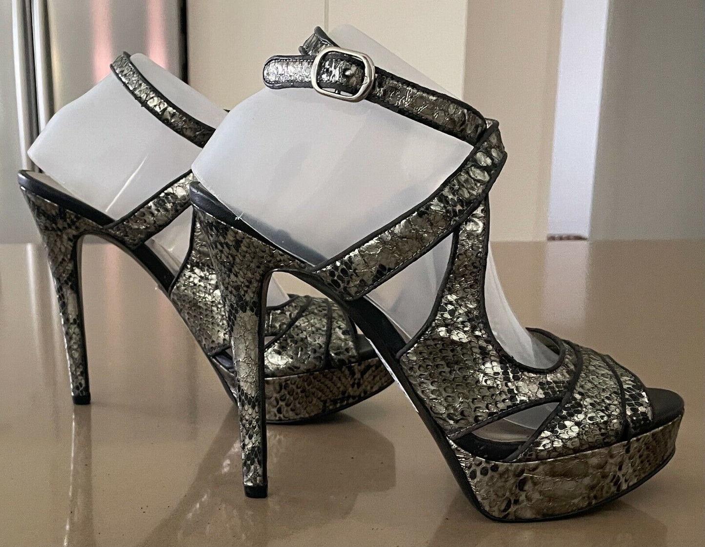 GUESS Kinetic 3 14cm Heels Pumps Silver Black Peep Toe Ankle Strap Shoes 10 NEW