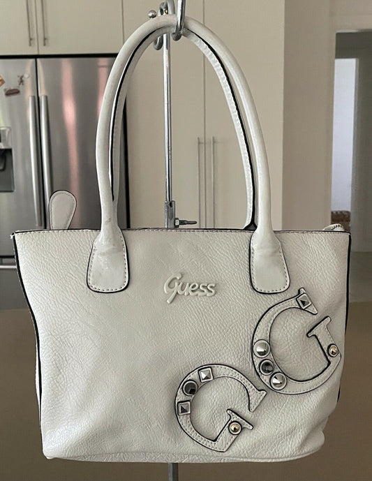 GUESS Shoulder Bag Off White Pebble Look Pleather Tote w Stud Trim w defect NEW