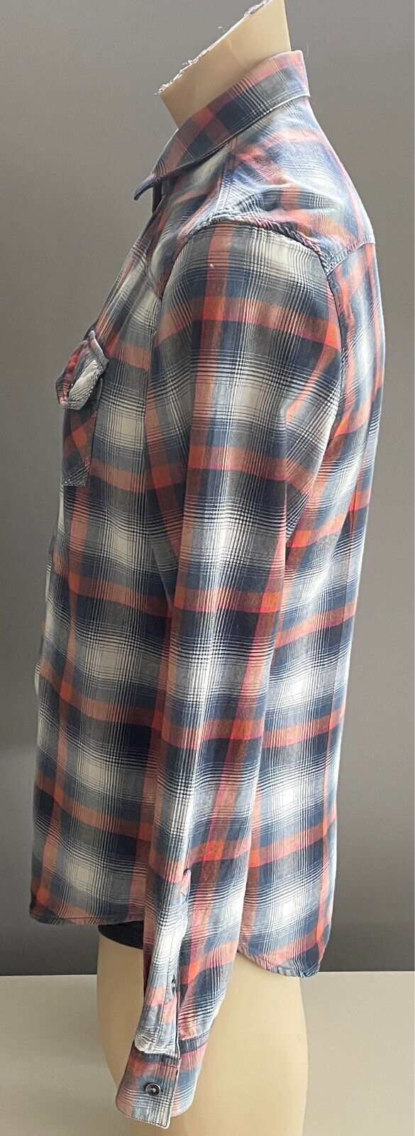 GUESS Cotton Shirt Plaid Print Slim Fit Mens Size S Button Front Long Sleeve