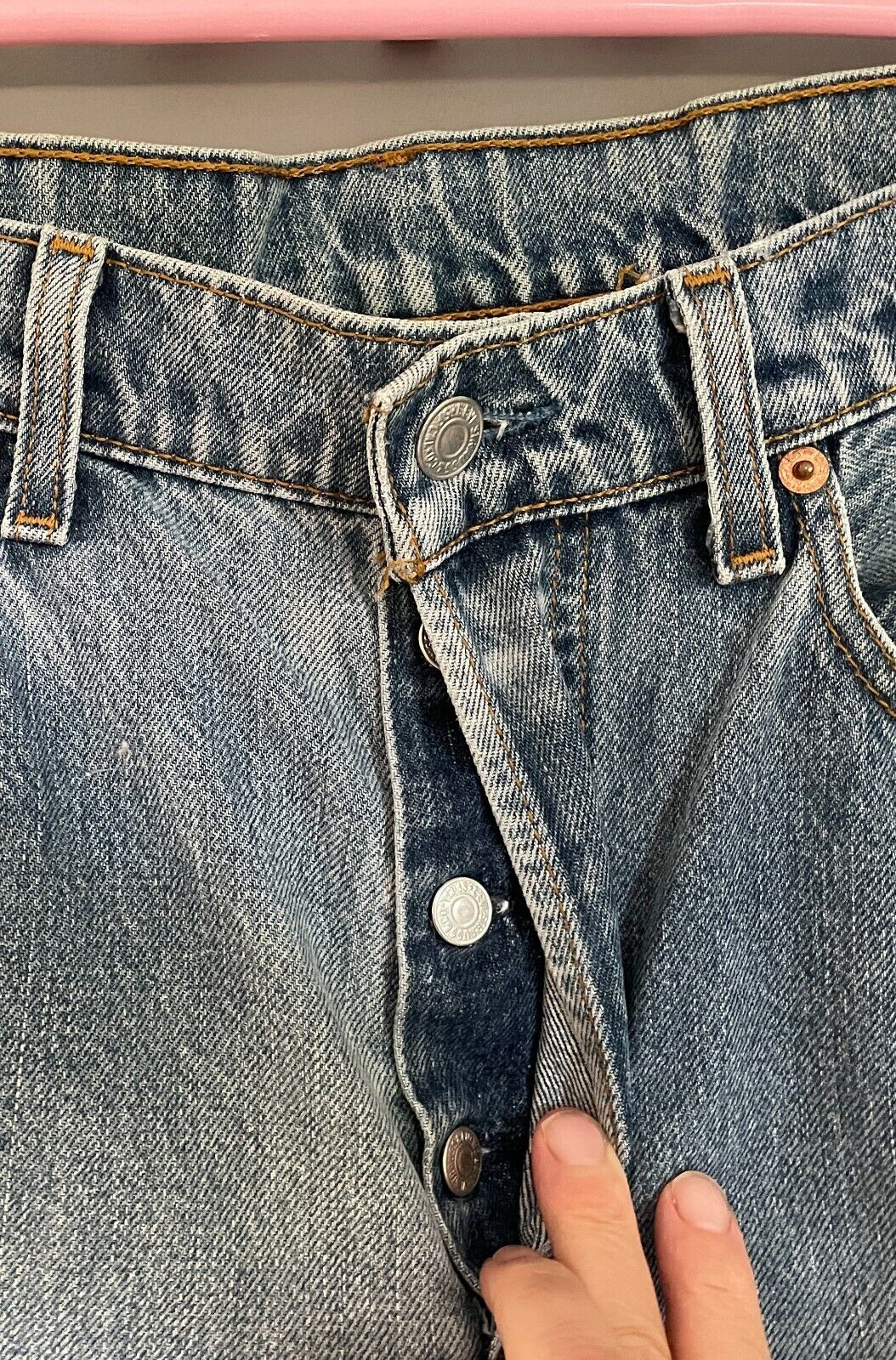 Mens LEVI'S 502 Jeans Faded Blue Denim Long Straight Leg Size Waist 84 LEVIS